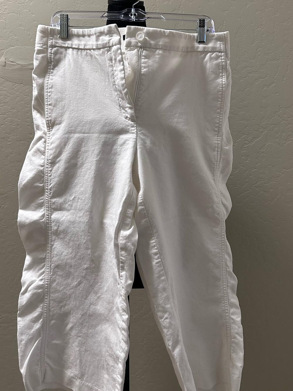 Ann Taylor White Cropped Jeans - Ankle Length